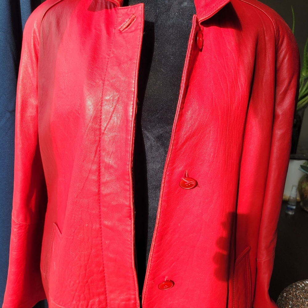 Avanti leather coat